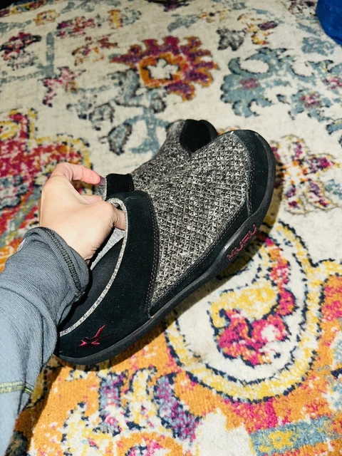 Kuru draft slippers deals