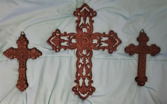 3 Cast Iron Wall Crosses Rustic Decorative Decor . 1 big 2 small cross