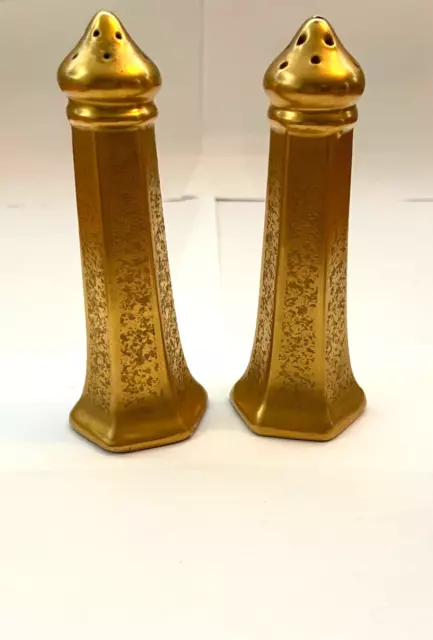 Vintage Pickard Gold Encrusted Salt & Pepper Shakers Decorative 4.5" x 1.5"