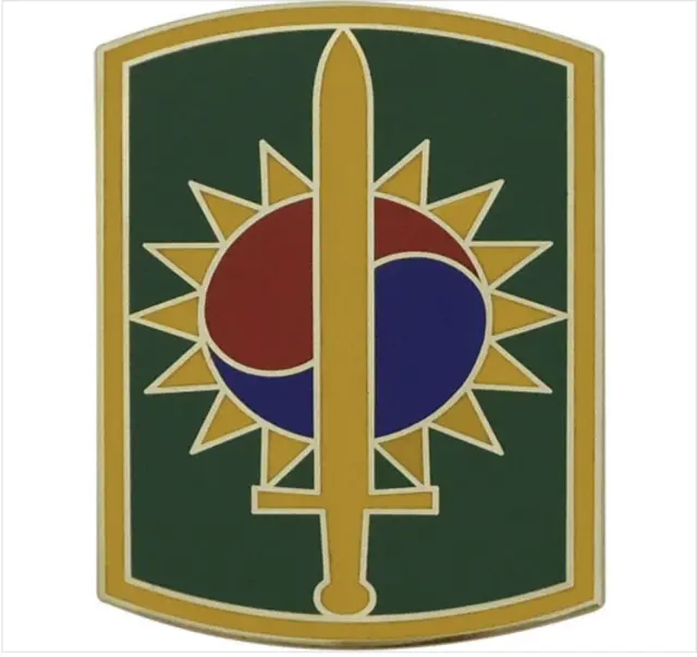 Genuine U.s. Army Combat Service Identification Badge (Csib): 8Th Military Polic