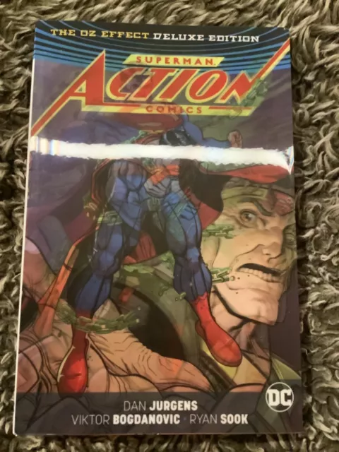 Superman Action Comics The Oz Effect Deluxe Edition Lenticular Cover