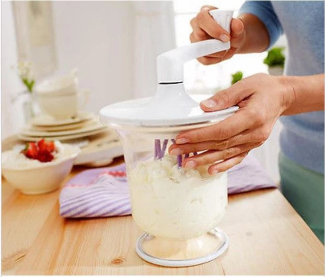 TCHIBO SAHNE- UND Dessertbereiter Rührgerät Küchenmaschine Handrühr EUR 8,90