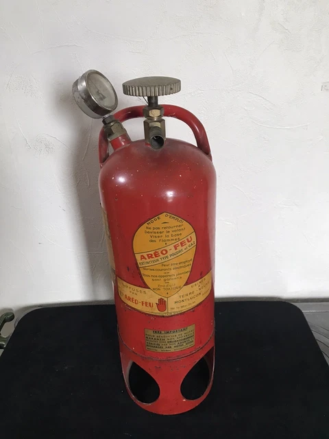 Ancien extincteur des années 60