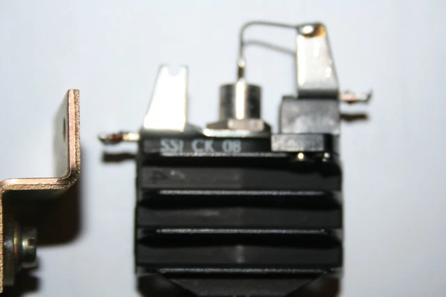 25x Zener Diode Siemens/Halske BZV40C 12, NOS