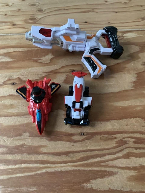 Kaito Giocattolo Trasformabile Lupin Ranger VS Pato Ranger – DX X (X) Change – Veicolo Consolidato - 2