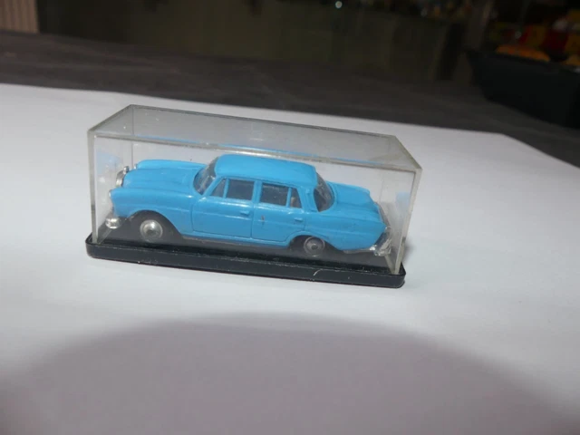 NOREV ANCIEN MERCEDES Benz 220 Se N°49 EUR 10,00 - FR NOREV ANCIEN MERCEDES Benz 220 Se N°49 EUR 10,00 - FR