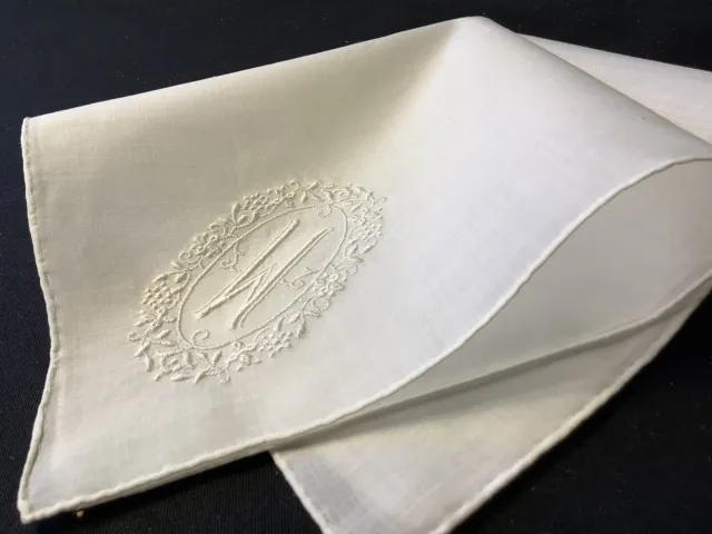 #8042🌟Vintage 40s Madeira MONOGRAM “W” Wedding Heirloom Handkerchief