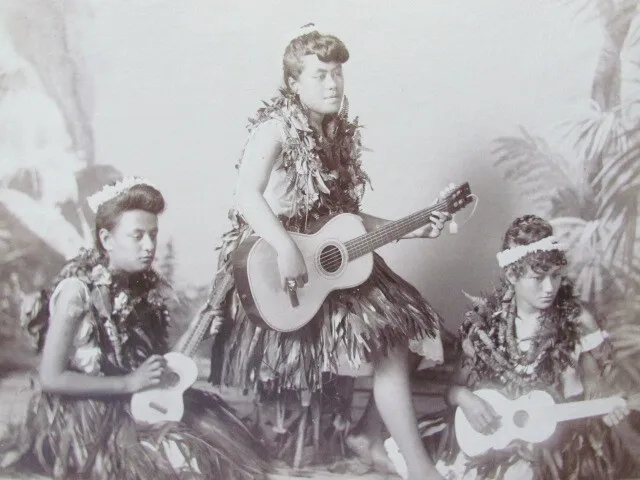 1890's musical Hawaiian girls & Nogawa Bronze Ware shop large albumen photo's