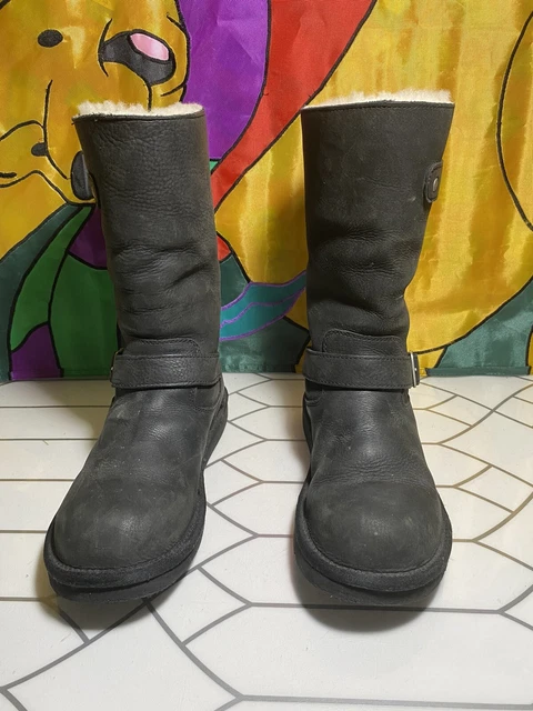 UGG Kensington Women's Moto Biker Brown Leather sheep Fur Lined Sz 8 M 5678 UGG Kensington Women's Moto Biker Brown Leather sheep Fur Lined Sz 8 M 5678