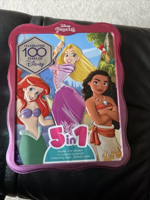 Disney Princess 5 In 1 (Poster, Stickers, Pencils, Colouring Bk, Activity Bk)