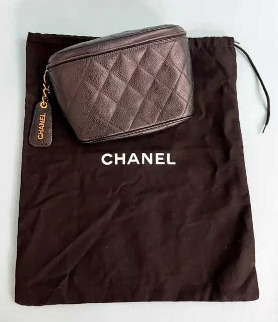 CHANEL Uniform Sling Bag – LeidiDonna Luxe