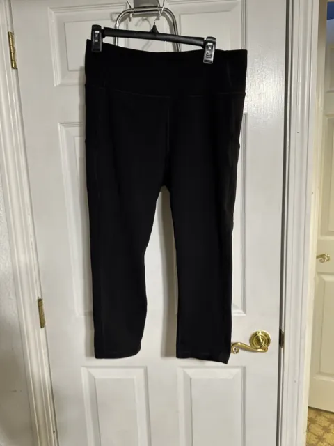 Tek Gear DryTEK Black Capri Pants Womens Size XL Pocket Stretch