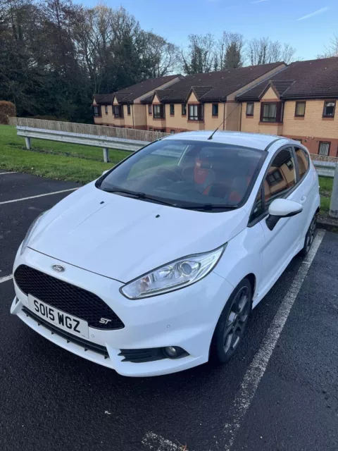 2015 Ford Fiesta 1.6 EcoBoost ST-3 180 Turbo 3dr HATCHBACK Petrol Manual