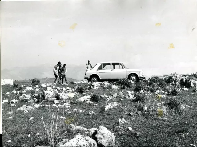 Innocenti IM3 / Morris 1100 side view original official press photo c.1963