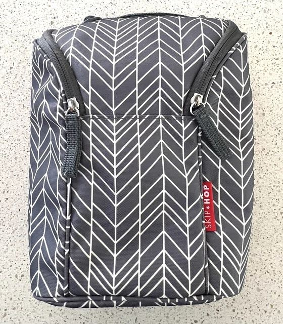 Skip Hop Insulated Milk / Bottle Bag Cooler Fits Dbl Baby Bottles, Gray Pre-own