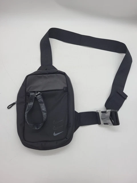 Nike Unisex Adults Black Nylon Sportswear Crossbody Bag With Adjustable Strap