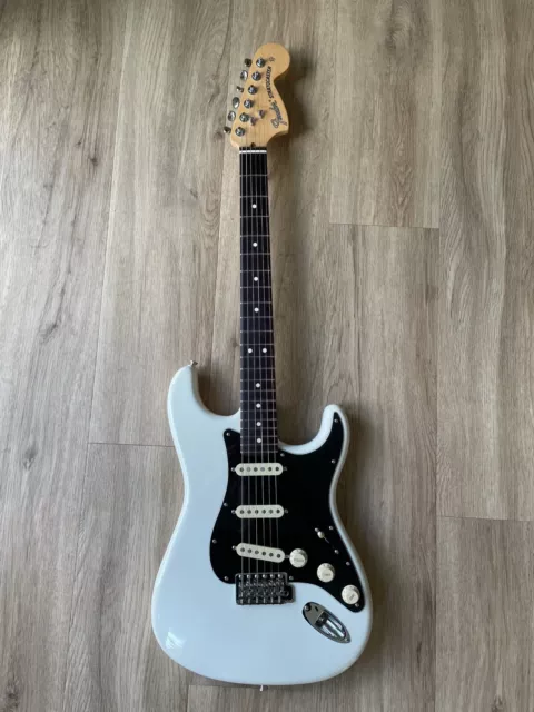 Fender American Performer Stratocaster - Arctic White - 2020 - Top Zustand!