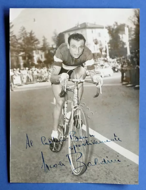 Fotografia con autografo ciclista Ercole Baldini maglia Legnano Giro Italia 1958