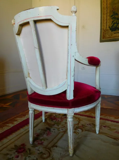 Roussens : salon, 6 fauteuils cabriolets Louis XVI, velours de soie - estampille 3