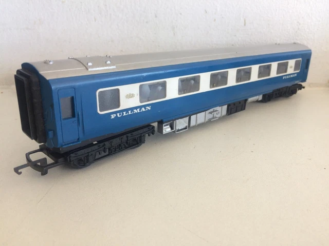 Triang R 425 TRIANG HORNBY R426 Diesel Blue & White Pullman Parlour Centre Coach Gc ...
