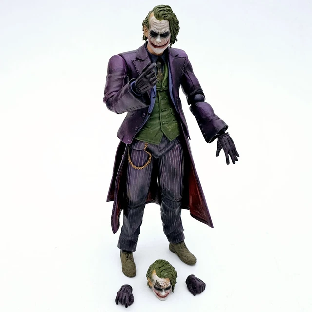 Action figure di eroi dei fumetti dimensioni 19 cm