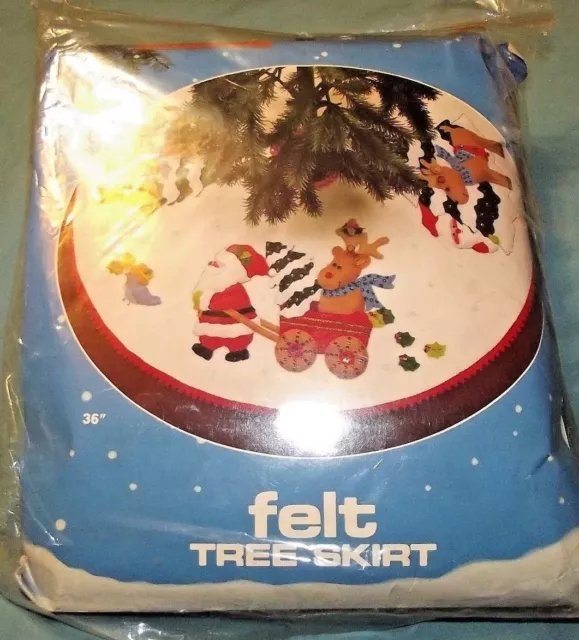 Titan Needlecraft Filz 36" Baumrock Kit Weihnachtsmann & Rentier komplett