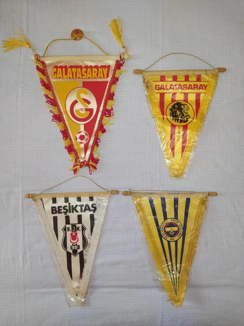 Fanion Club Turc Fenerbahce Istanbul - 9x11cm - Vintage