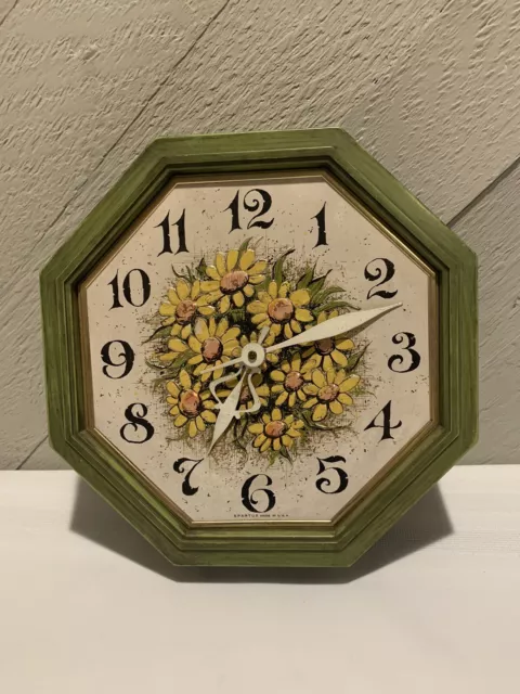 VTG Kitchen Wall Clock SPARTUS Electric Mid-Century Modern Decor Green Untested