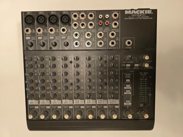 Mackie 1202-VLZ Pro 12-Channel Mic / Line Mixer