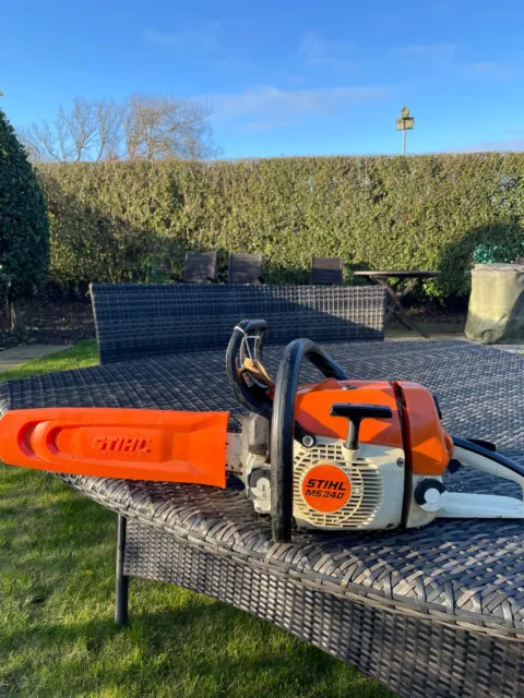 Stihl MS240 Chainsaw good 16” bar and chain, Spares Or Repairs