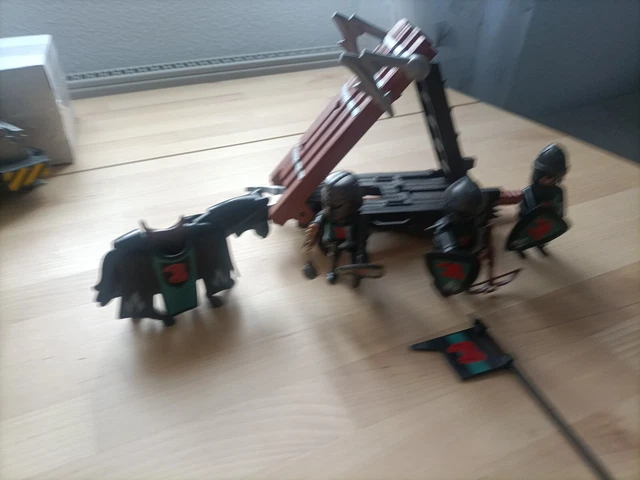 PLAYMOBIL 4869 – Chariot D’assaut Des Chevaliers Du Faucon – Neuf