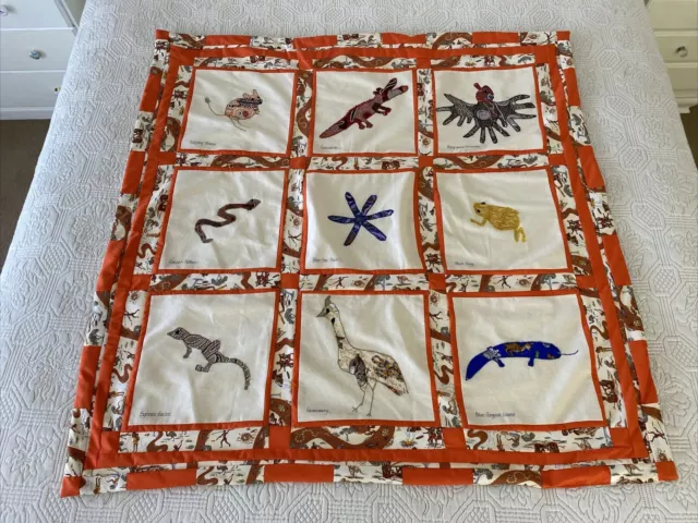 Handmade Patchwork Squares Quilt Cotton Australian Animals 100 Cm²