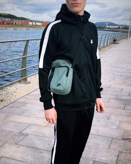Nike tribute sales tracksuit blue
