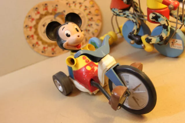 Topolino Su Triciclo Mickey Mouse Wdp Disney Hong Kong Red China Toy