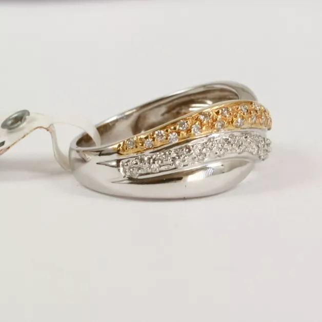 Wunderschöner Ring in 585 Weißgold und Gelbgold mit Brillant 0,50 ct w.si 3