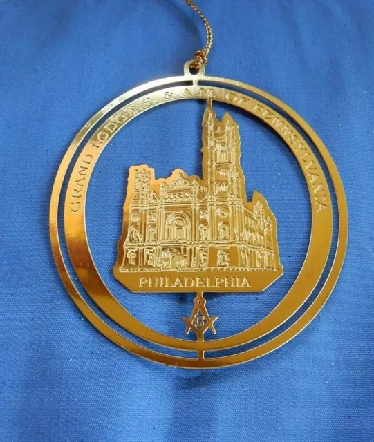 Vintage Goldtone Grand Lodge F & AM Philadelphia PA Masonic Christmas Ornament