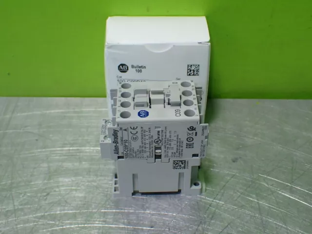 Euc-Allen-Bradley 100-C09D10 Contactor. 110/50 120/60