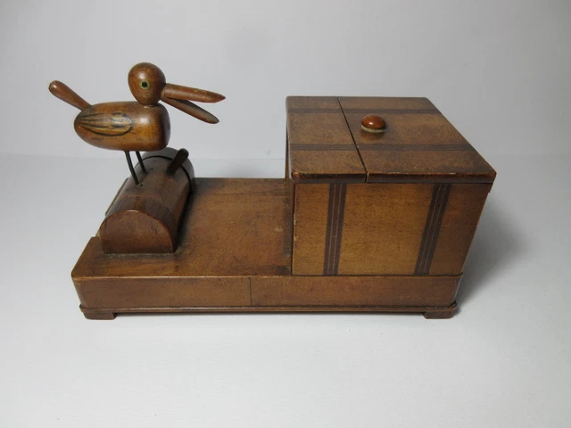 duck cigarette dispenser VINTAGE WOODEN DUCK Cigarette Holder Box Circa 1930/40'S £25.99