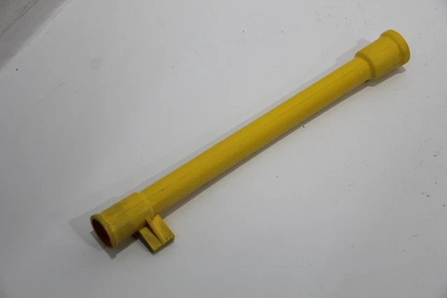 Guide De Jauge Huile Moteur OEM 038103663 - Entonnoir De Guidage Plastique Orange | Pièce Auto