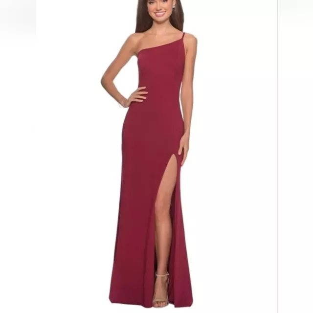 NWOT La Femme One-Shoulder Jersey Gown Dress Burgundy 28176 Size 2