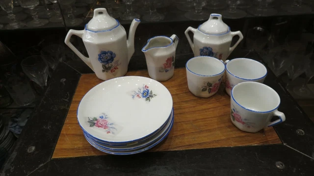 2 plats à gateaux en faïence de Longwy années 30
