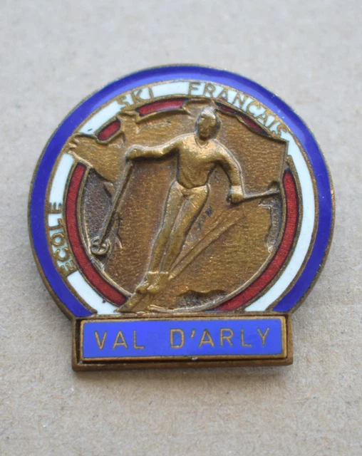 insigne ESF AIGLON argent école médaille épingle broche SKI