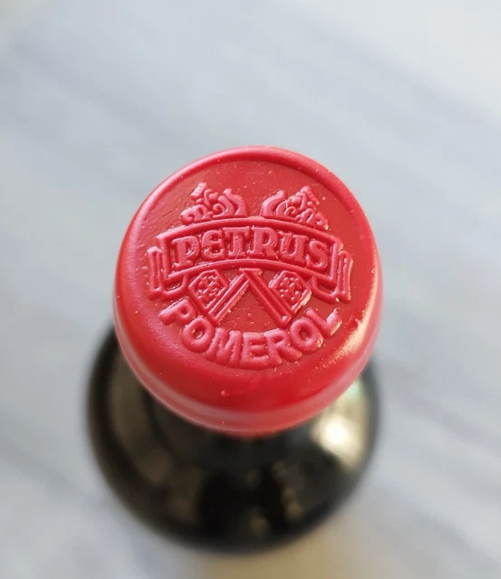 Petrus pomerol 1993 objet publicitaire decoration 3