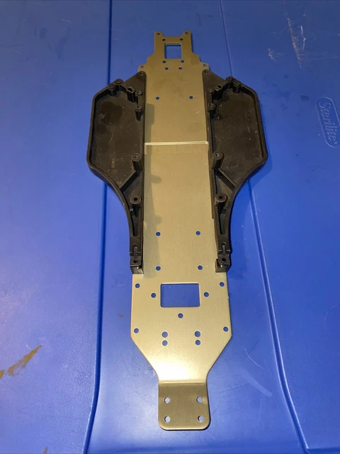 Team Durango dex 210 main chassis - used