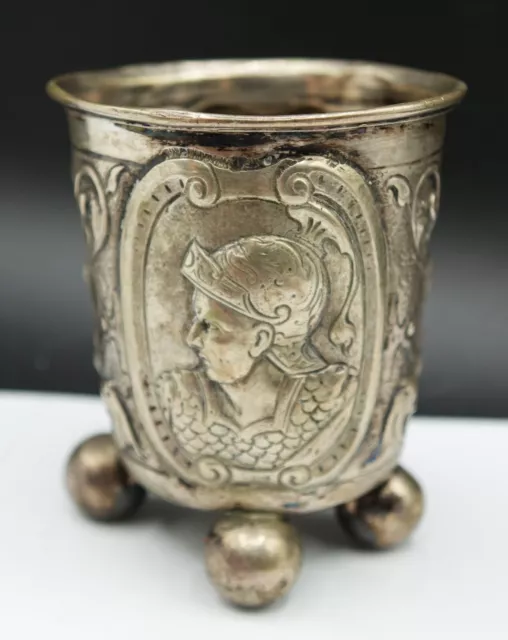 Early 17th Century GERMAN Silver Beaker CAESAR PORTRAIT 4 Spherical Feet MUSEUM 3