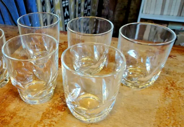 Lot de 5 verres de table eau/ vin Neufs H = 7,5 cm