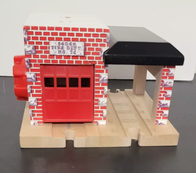 Thomas & Friends Wooden Train Railway Building Sodor Fire Dept Station 36