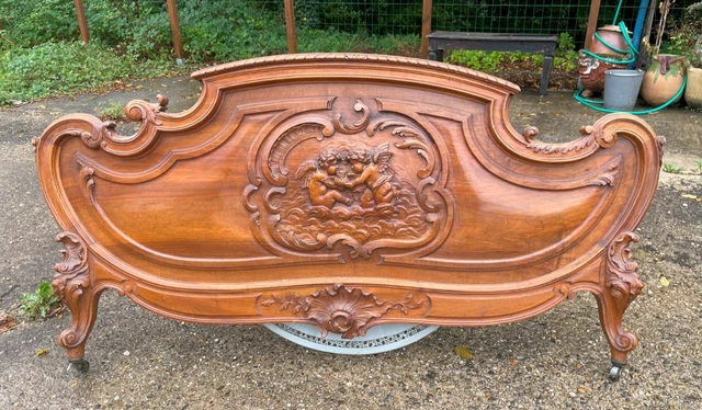 Banquette en noyer Louis Philippe et d'époque 19ème, style Lit bateau