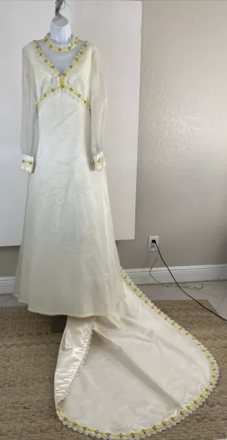 Vintage 70's Handmade Ivory Illusion Neckline A-Line Wedding Dress Sz S