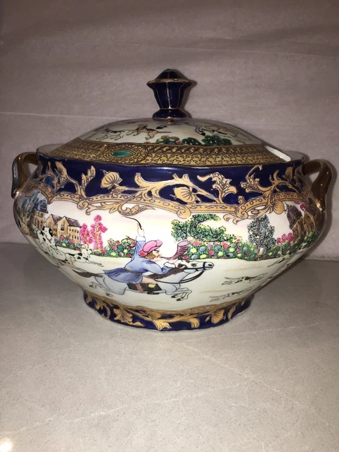 1700 english hunt scene Tureen Eastern Asia